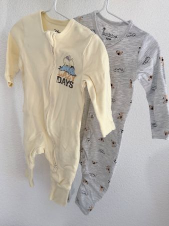 2 Baby Strampler Gr. 62 Winnie Puuh & Koala