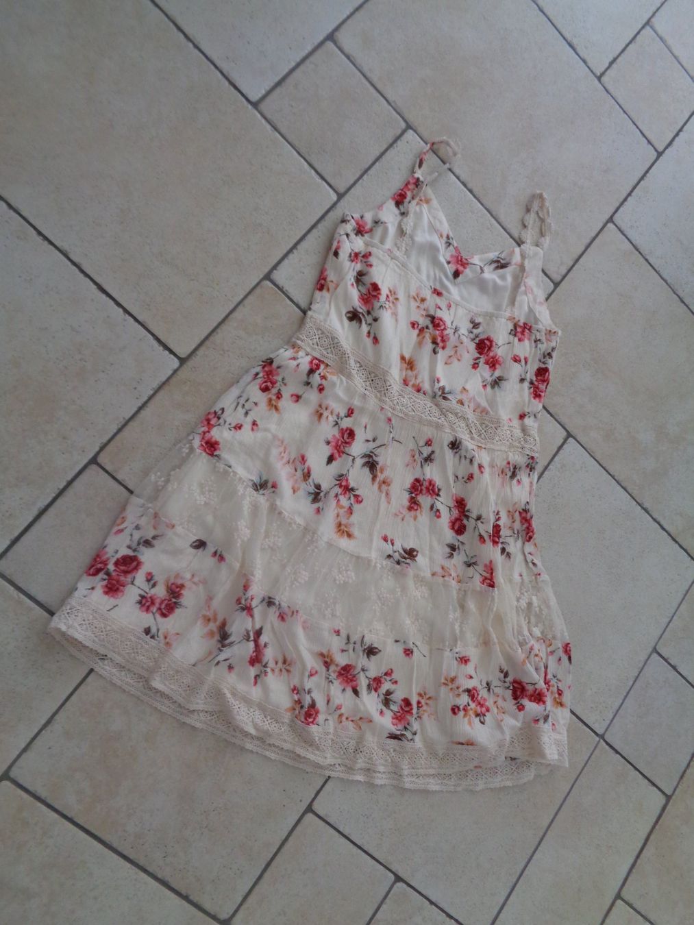 Vestiti: Kleid  Grösse 38 – Usato da Kreuzlingen venduto da Robi-2003 3