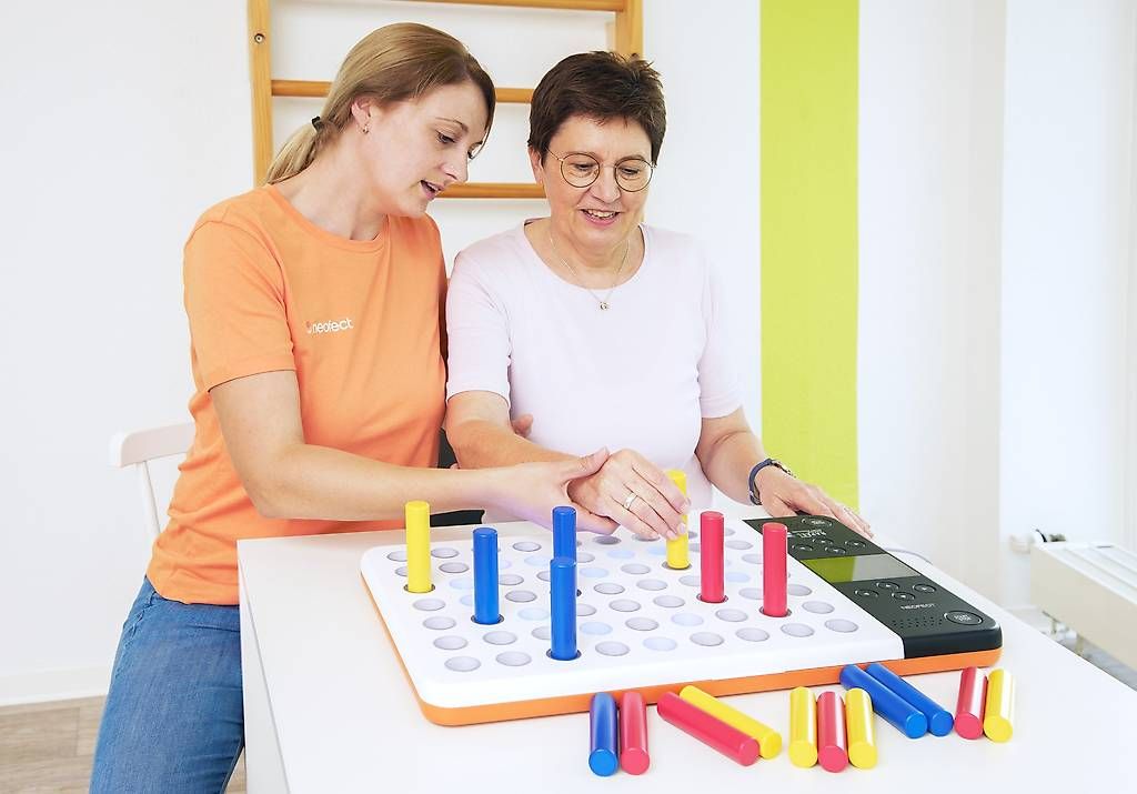Attrezzature mediche: Smart Pegboard für Gedächtnistraining – Usato da Hergiswil LU venduto da Stewafitness