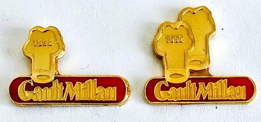 Plaketten & Abzeichen: 2 Gault Millau  Pin – Gebraucht aus Pfäffikon ZH von Colacity