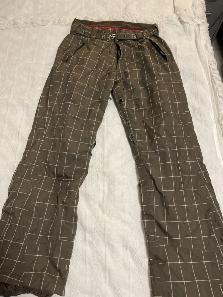 Hosen: CHANEX Snowboard Ski Pants, size M - stylish! – Gebraucht aus Winterthur von shp_xcc5