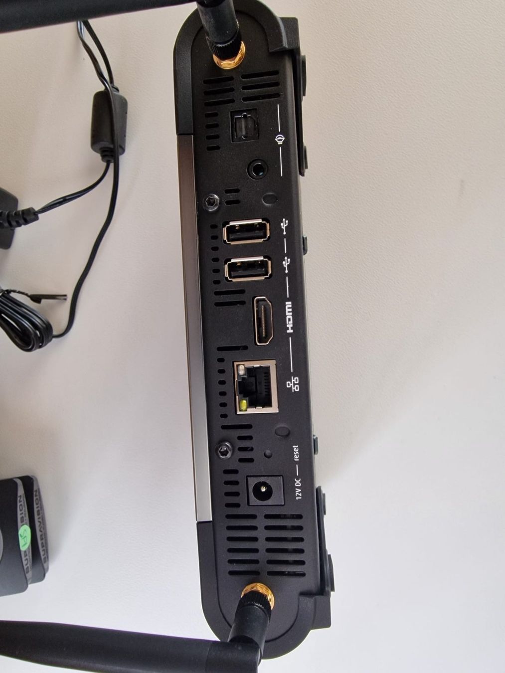 Barco Unità & Adattatore: Barco ClickShare CSE-200 – Usato da Aarwangen venduto da mr.jasi 2