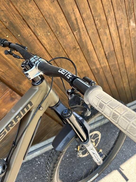 Vélos: RAAW Madonna V2 – D'occasion à Wynigen par oppligermarco 2
