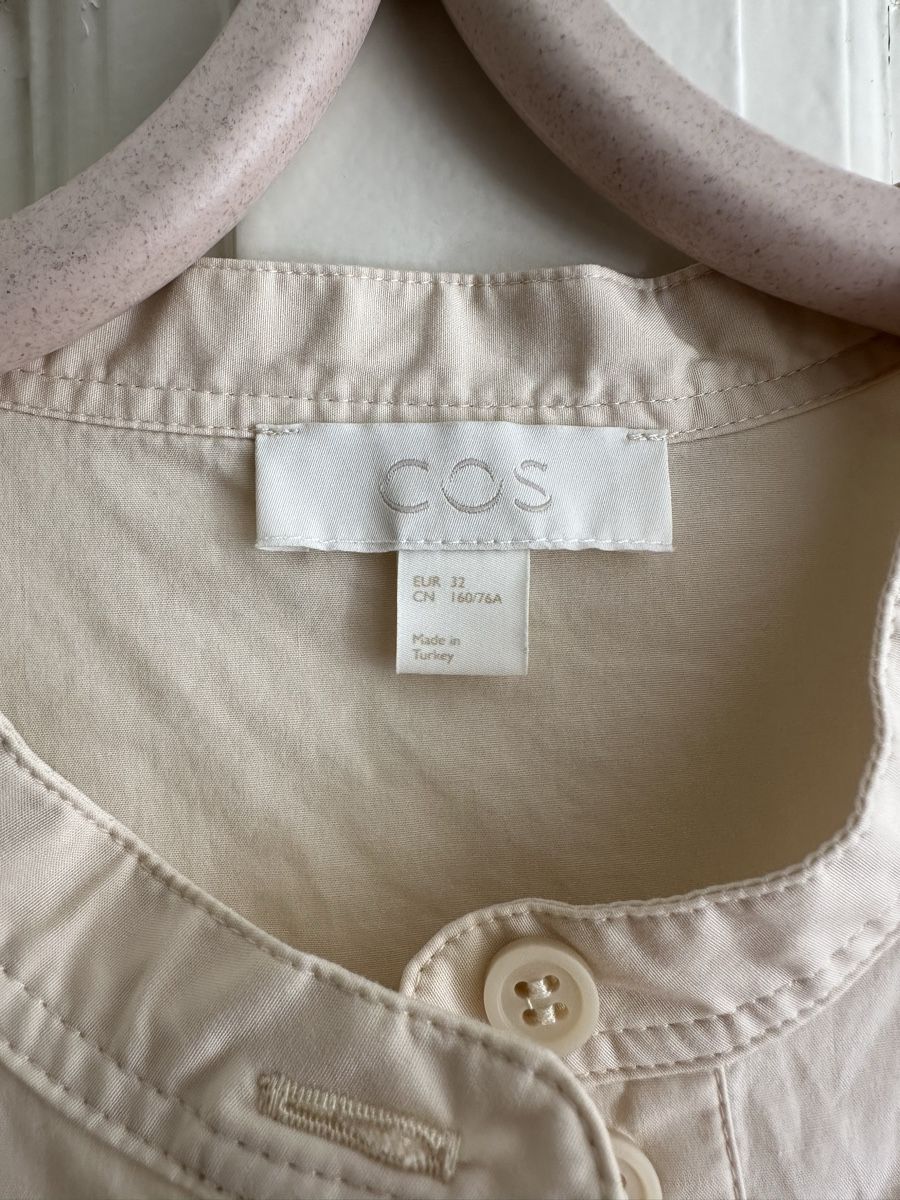Cos Robes: COS dress, size 32, pleated hem – D'occasion à Genève par gra_xlk7 2