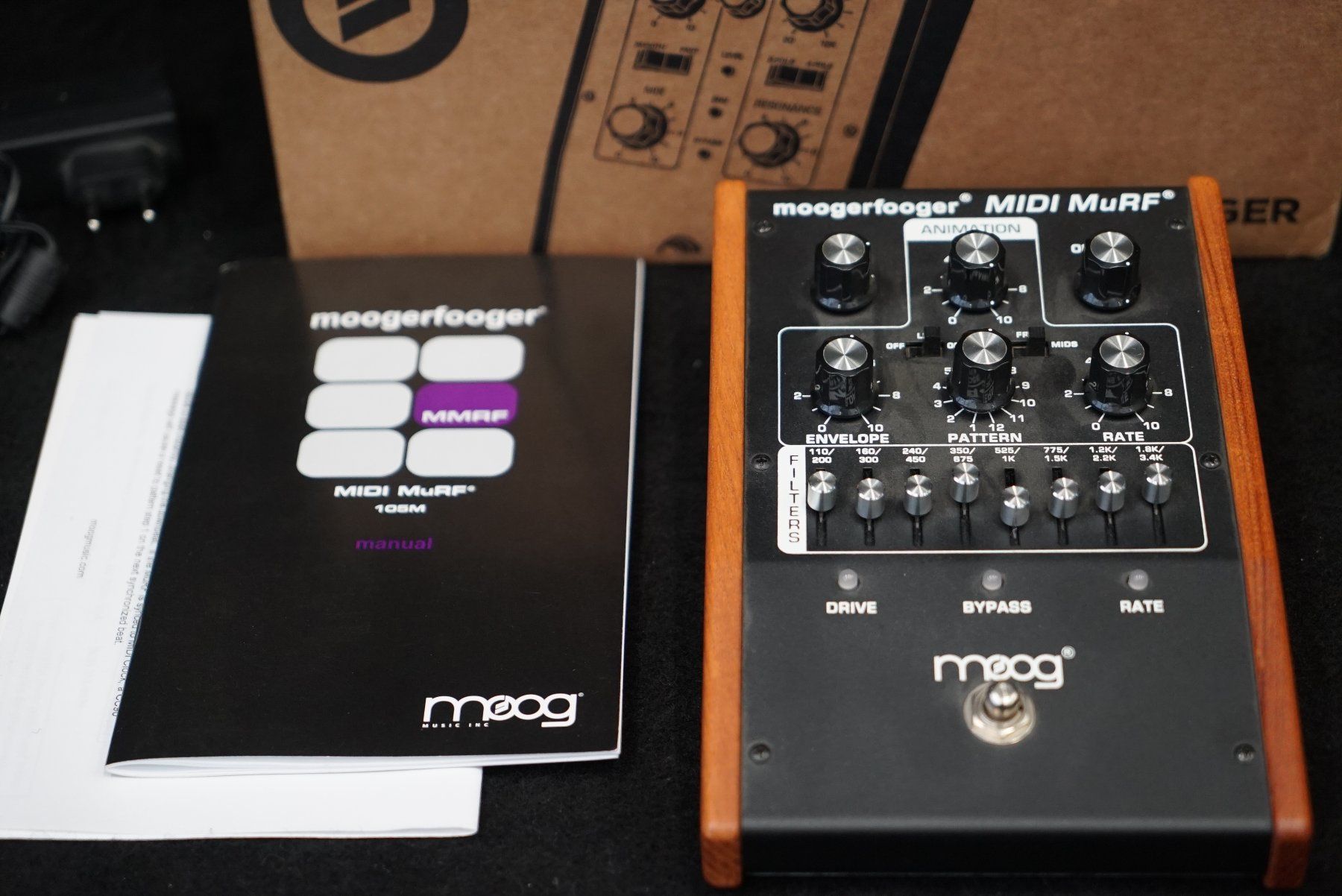 Moog Instruments de musique: Moog Moogerfooger MIDI MuRF MF - 105M – D'occasion à Ortschwaben par Musictrade