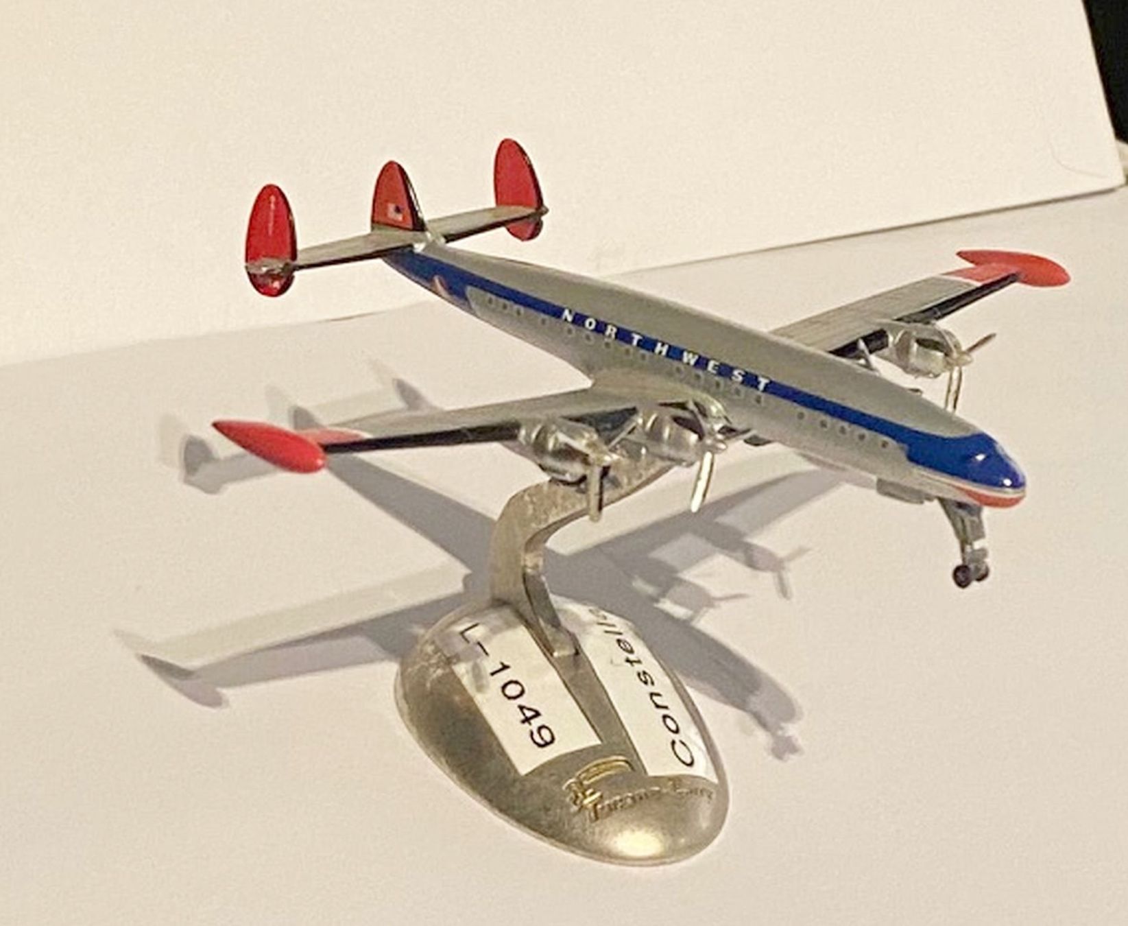 Kit di modellismo & Modellini statici: Dragon Constellation L-1049 Northwest Airlines in OVP – Usato da Sonceboz-Sombeval venduto da Decolove 2
