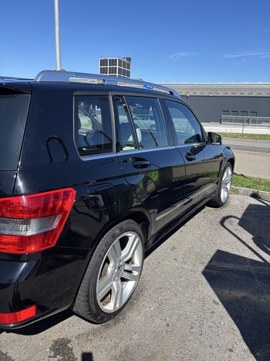 Mercedes-Benz Automobili: Mercedes GLK 4 Matic – Usato da St. Margrethen SG venduto da mmh_zn9b 1