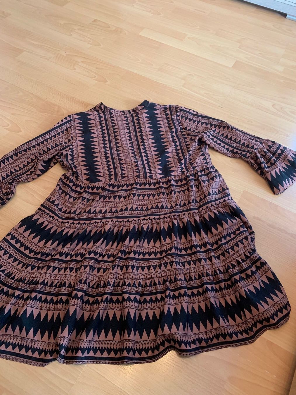Only Tuniche: Jolie tunique Only t. 40 – Usato da MEYRIN venduto da Gwendo10 2