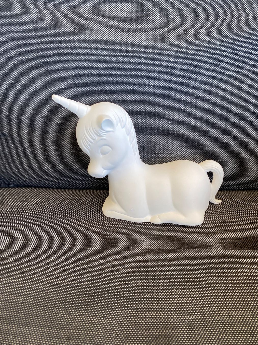 Statuette: Keramik Figur Einhorn – Nuovo (secondo la descrizione) da Arbon venduto da bau_mp5s
