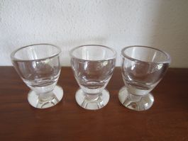 3 SCHNAPSGLÄSCHEN, AB NUR 1.- FR., SIEHE FOTO
