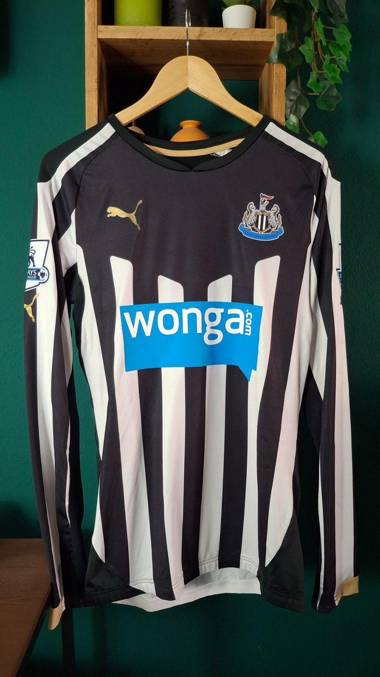 Puma Maillots de corps & Pantalons: Newcastle maillot 2014 2015 player version puma – Neuf (Voir description) à Yverdon-les-Bains par flo_8fgr