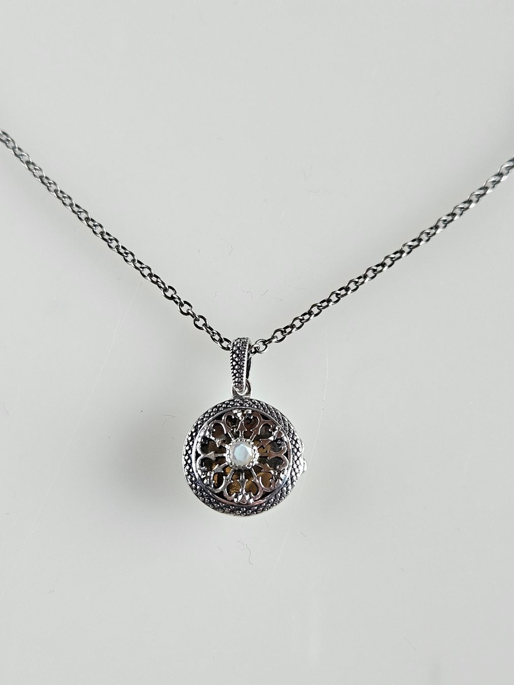 Catenine: Silber Kette mit aufklappbarem Anhänger – Nuovo (secondo la descrizione) da Winterthur venduto da ste_tcx5