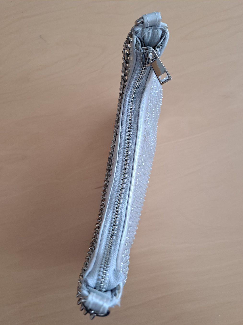 C&A Borse da donna: Tasche hellgrau mit Glitzersteinchen, Clockhouse von C&A – Usato da Pfaffnau venduto da hjp01 1