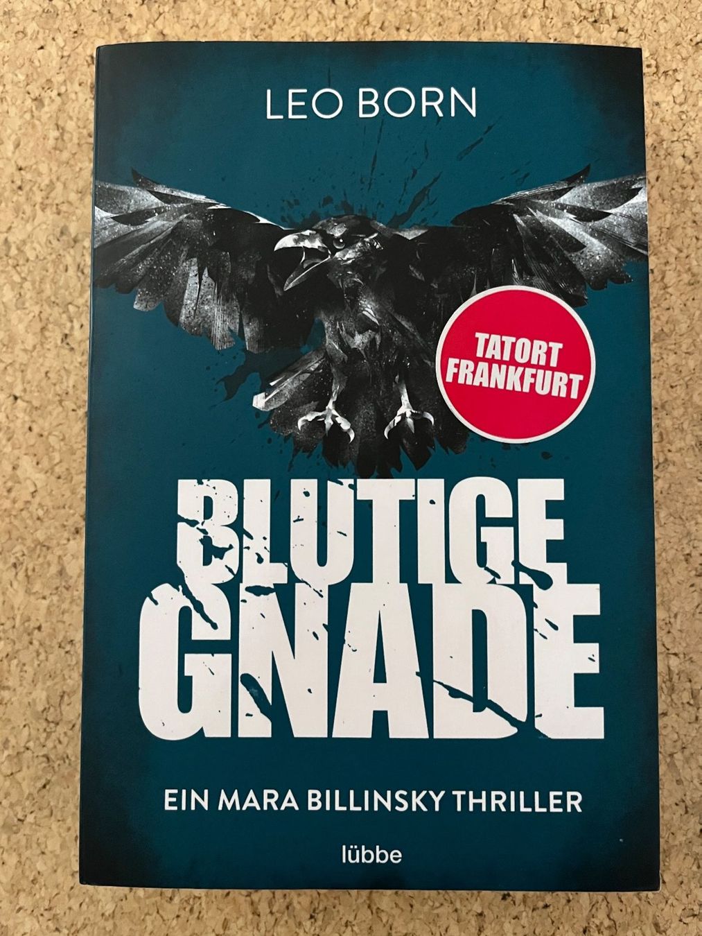 Livres: Taschenbuch "Blutige Gnade - Ein Mara Billinsky Thriller" – D'occasion à Grosswangen par Vita500