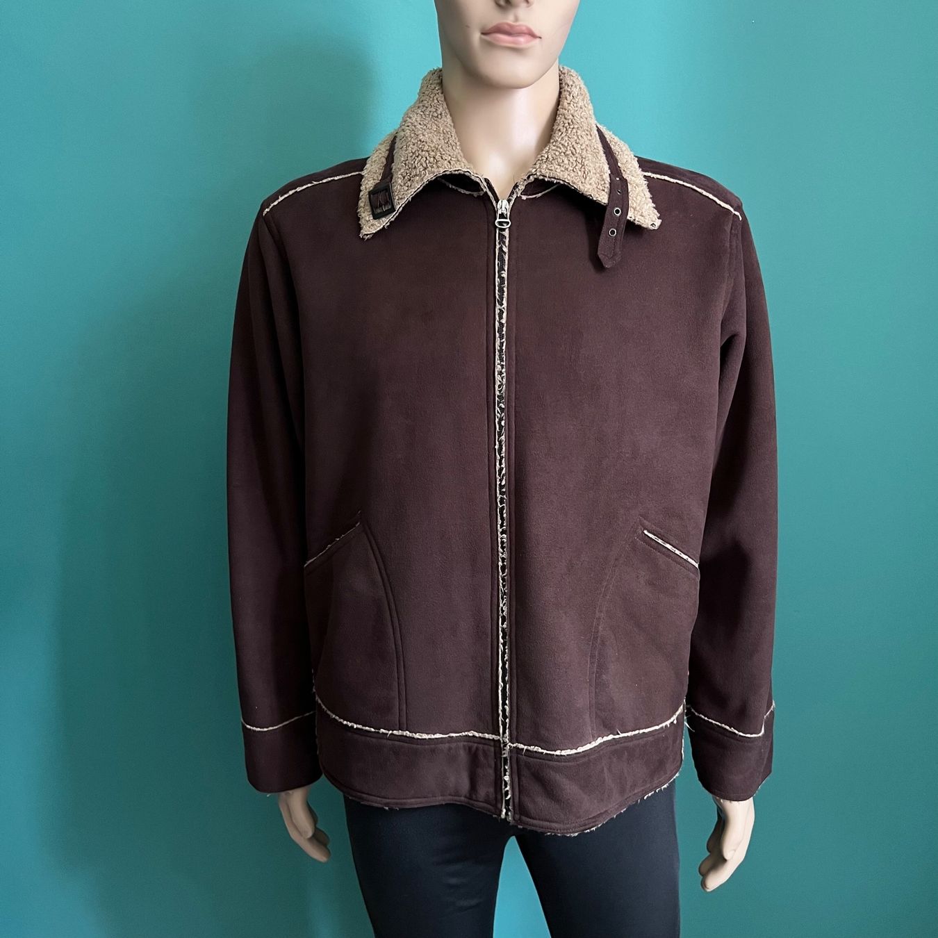 Hugo Boss Vestes: HUGO BOSS Jacke 🤎 – D'occasion à Zürich par ClosetQueen