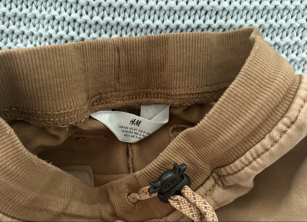 H&M Pantaloni: H&M Cargohose – Usato da Dürrenroth venduto da tvy_bh56 1