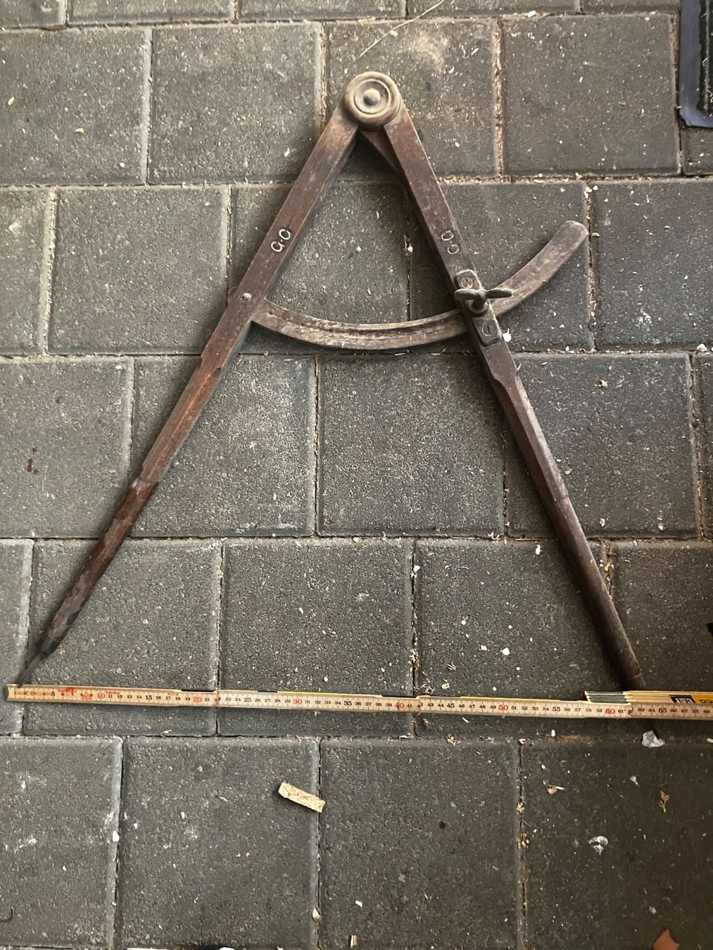 Zirkel: Compasso antico – Gebraucht aus Bern von Atelier.Werkstatt49