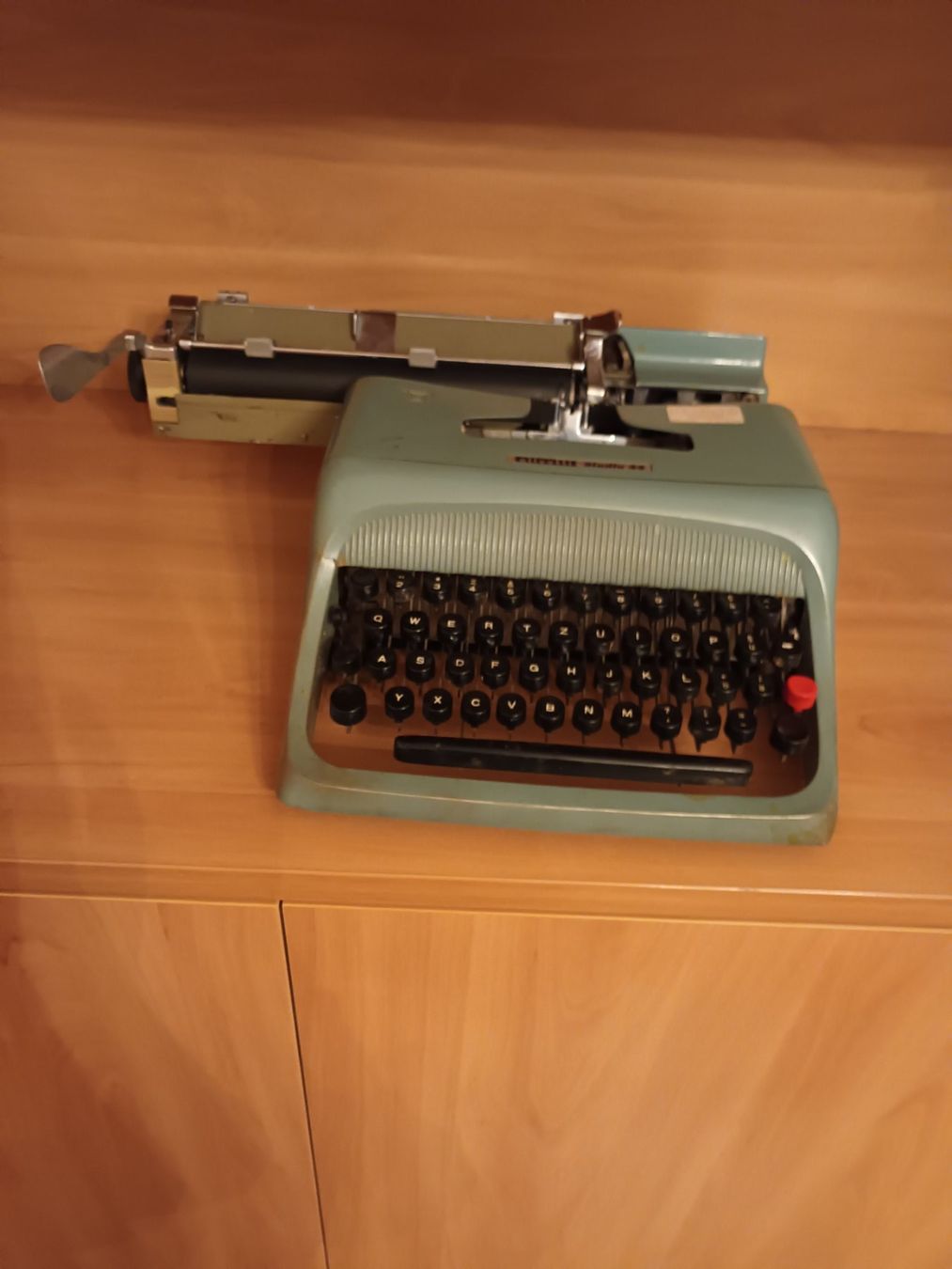 Macchine da scrivere: Macchina da scrivere vintage Olivetti Studio 44 – Usato da Lugano venduto da pos_dg9p 1