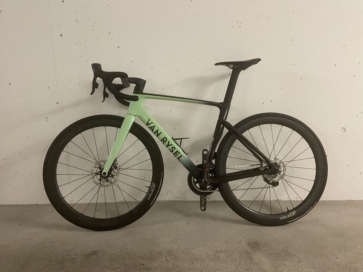 Van Rysel Biciclette: Van Rysel RCR Pro - 6.8 kg – Usato da Bellikon venduto da Ytony0