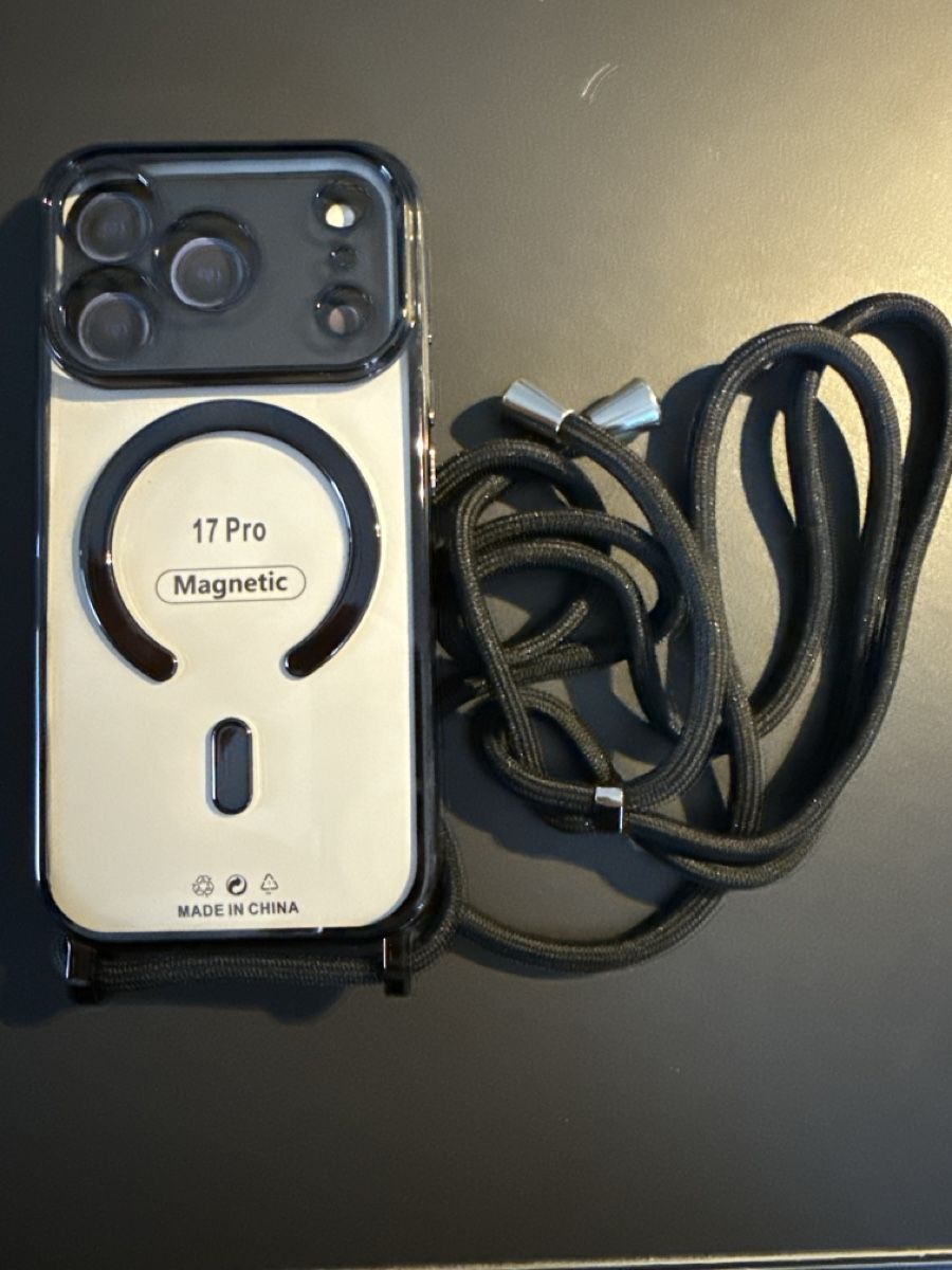 Apple Cover & Protezioni schermo: IPhone 17 Pro Hülle mit Halsband – Nuovo (secondo la descrizione) da Küsnacht ZH venduto da 4me0