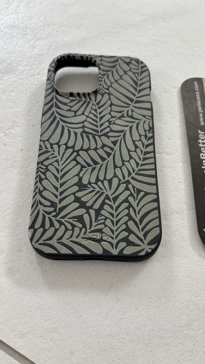Apple Cover & Protezioni schermo: Pela Case iPhone 15 – Nuovo (secondo la descrizione) da Seengen venduto da sa_land 1