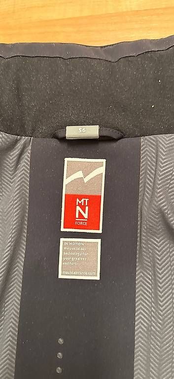 Mountain Force Giacche: Skijacke Mountain Force Gr 56 wie neu – Nuovo (secondo la descrizione) da Oberweningen venduto da Ardnas89 3