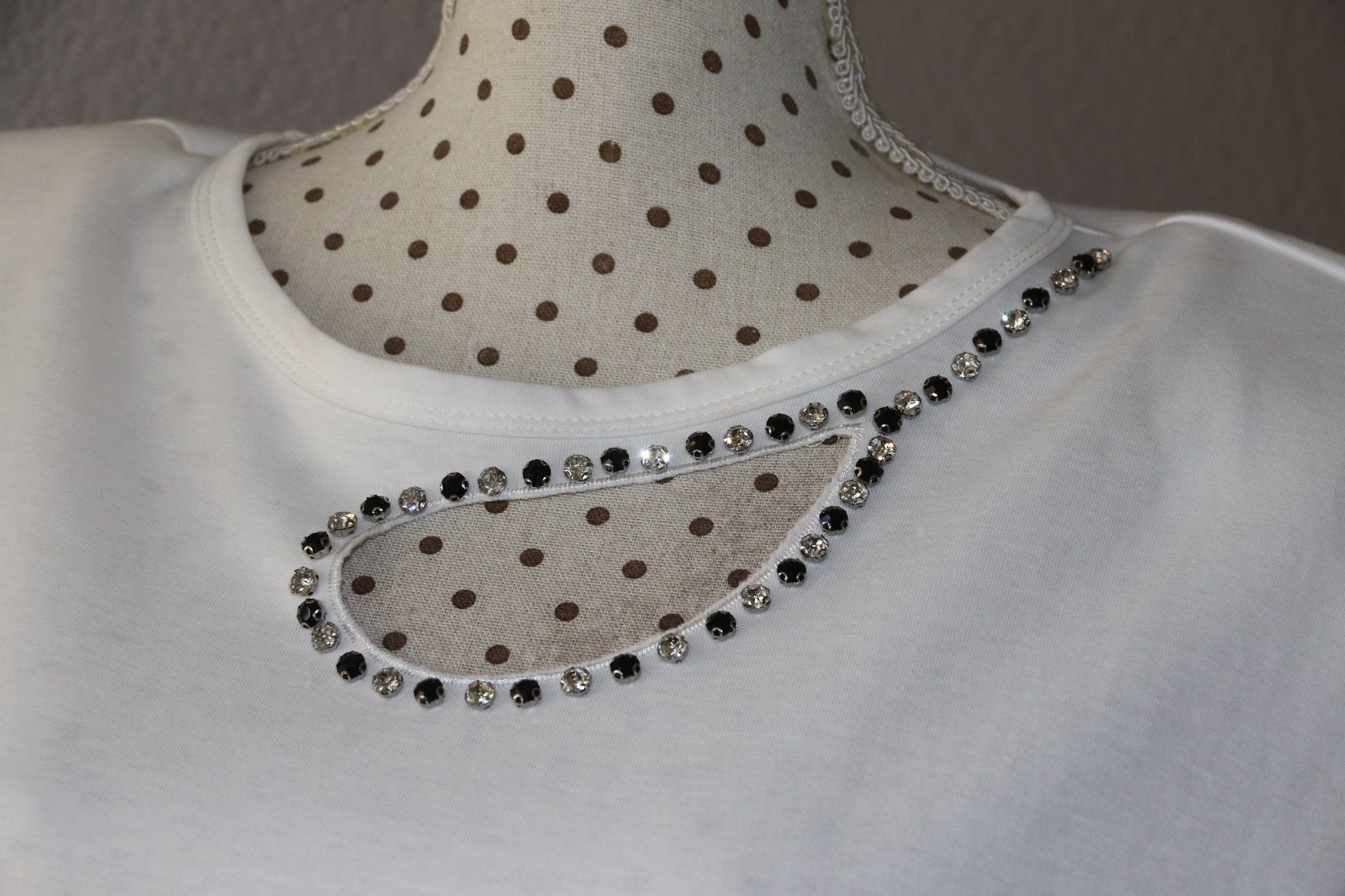 Blusen: Wunderschöne stylische Bluse von JUBYLEE Gr.M-L – Gebraucht aus Oberwil-Lieli von Svetlana28 3