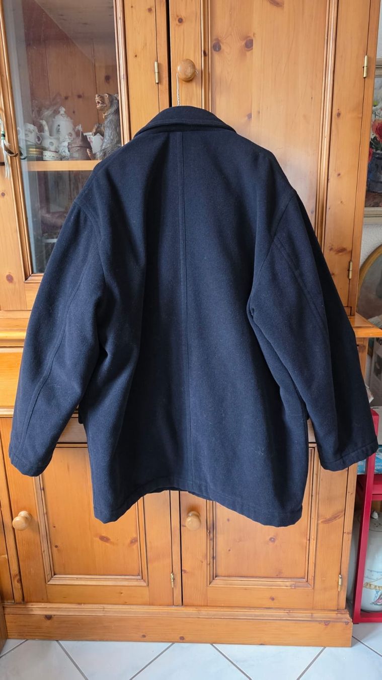 Cappotti: MANTEAU LACOSTE VINTAGE – Usato da Le Locle venduto da marylise01 6