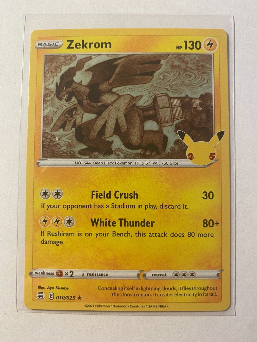 Pokémon Carte collezionabili: Pokemon Zekrom 010/025 Celebrations EN – Nuovo (secondo la descrizione) da Weingarten-Kalthäusern venduto da McGmavlo