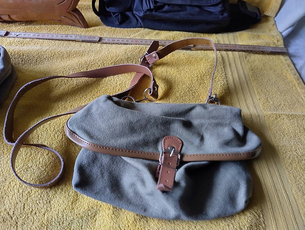 Borse: Tasche Lampen Bauchtasche – Usato da Uetendorf venduto da hof_2rmq 1