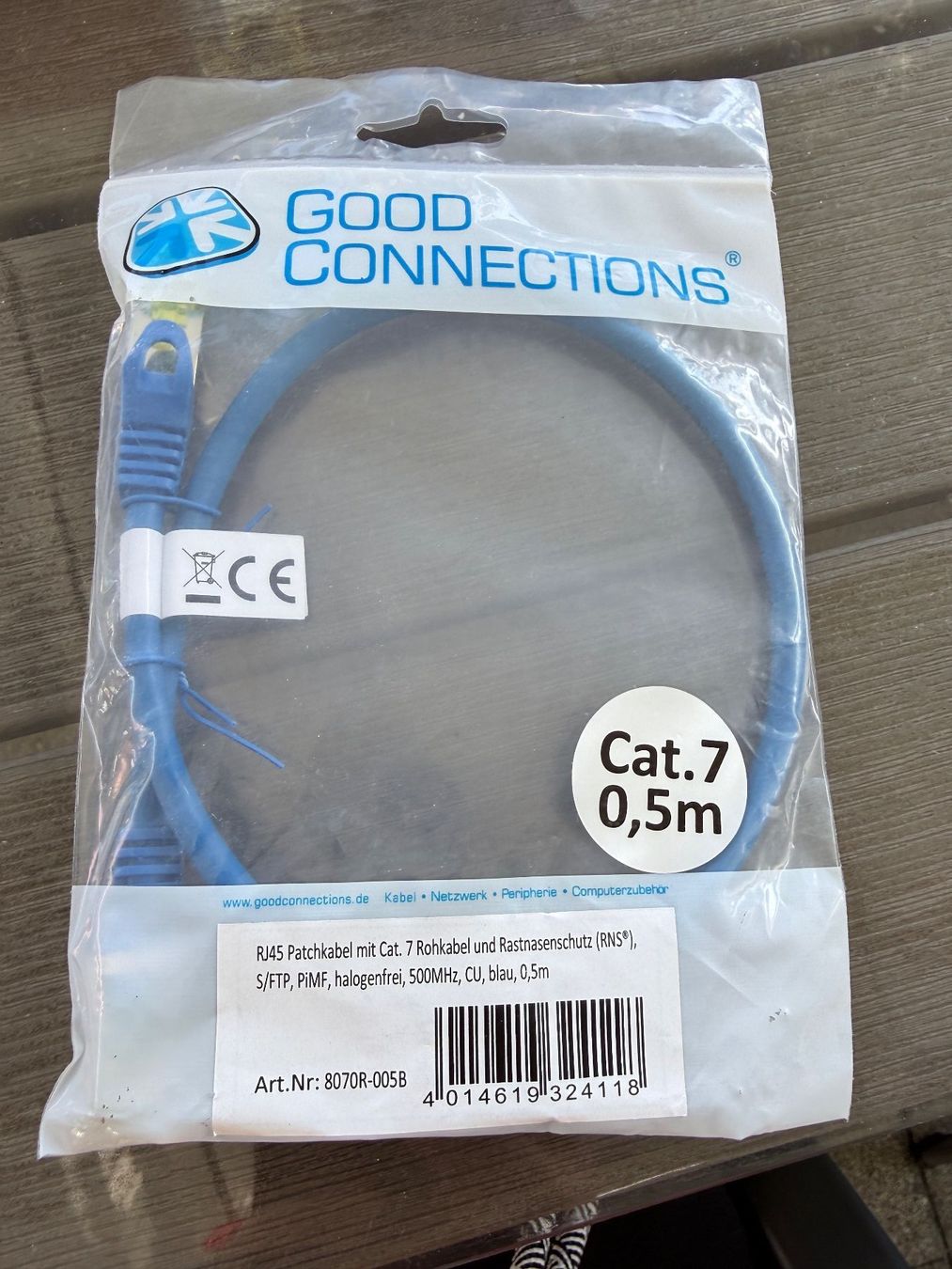 Kabel: RJ45 Patchkabel Cat.7 0,5m blau neu – Neu und originalverpackt aus Winterthur von Puma2662