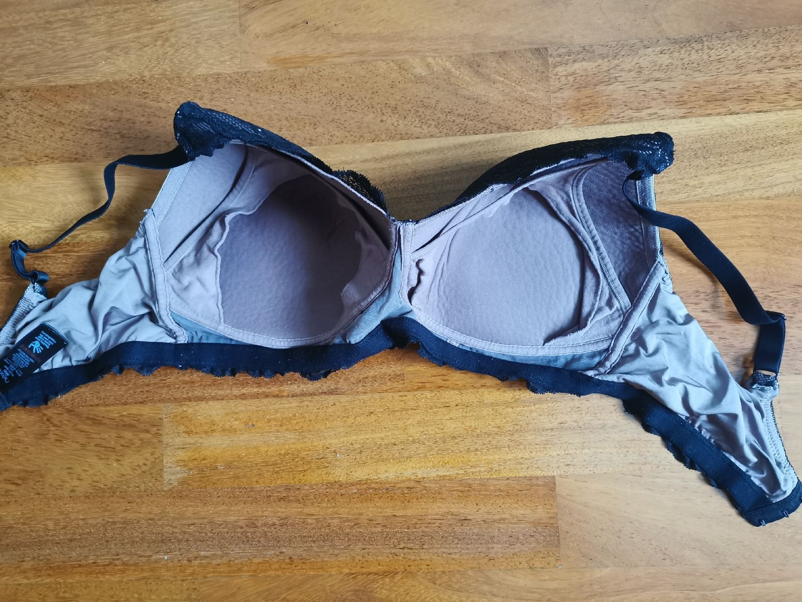 Sonstige Unterwäsche: Still BH Next 90D – Gebraucht aus Stüsslingen von Grabesstampfer 1