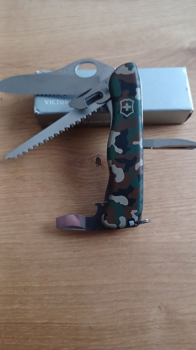 Victorinox Coltelli tascabile: Victorinox Trailmaster Tarn – Nuovo e nell'imballaggio originale da Balgach venduto da VicAlox