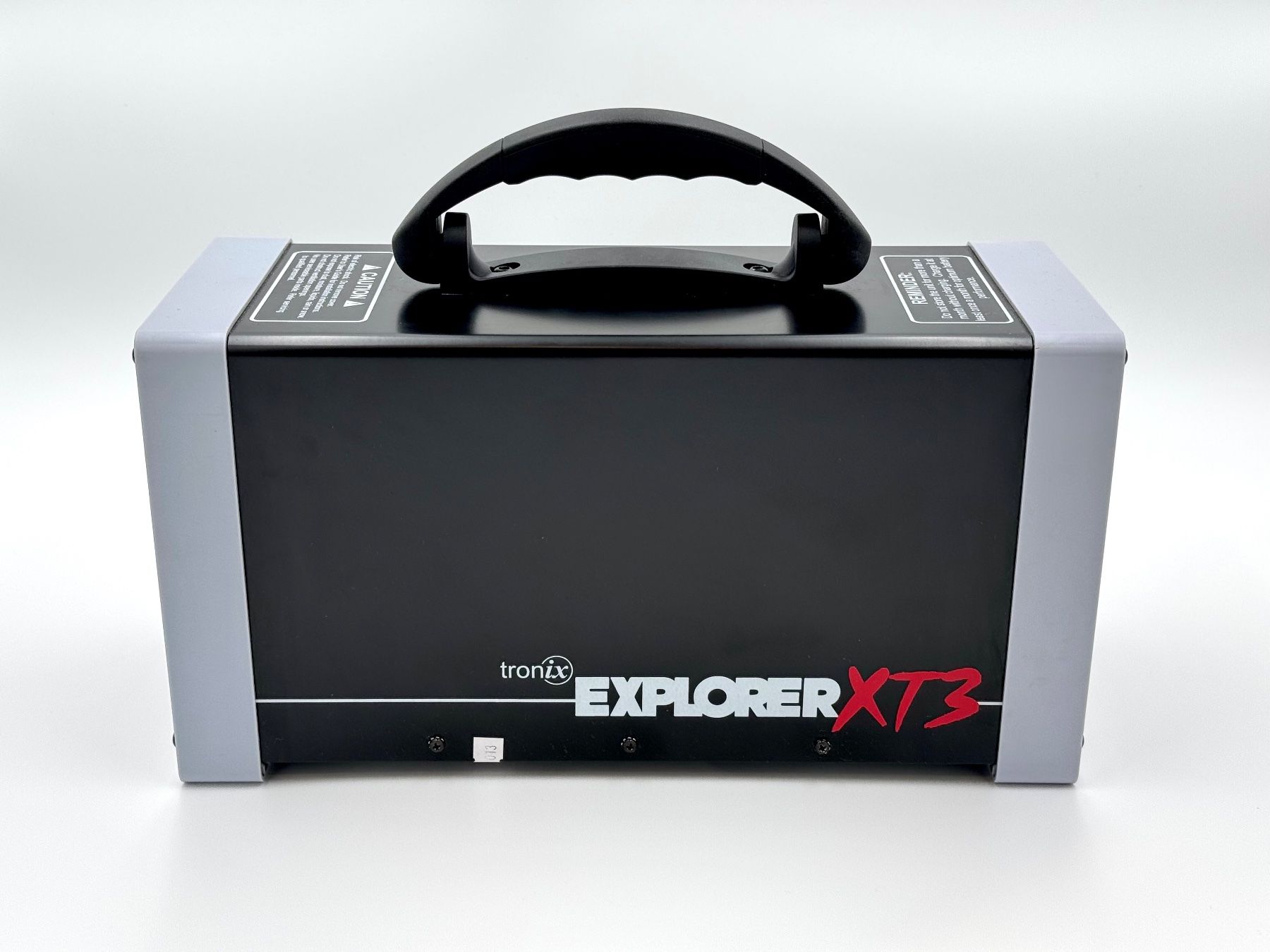 Stromgeneratoren: Innovatronix Tronix Blitz-Generator Explorer XT3 2400Ws – Gebraucht aus Siebnen von Guesswho 2