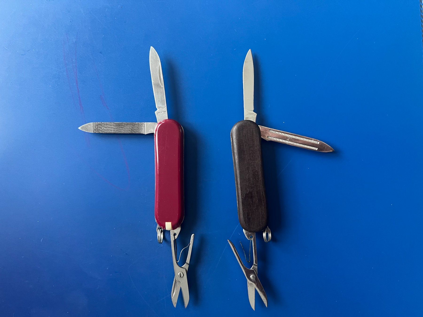 Coltelli tascabile: 2 No Name Taschenmesser – Usato da Dintikon venduto da Redgar58 1