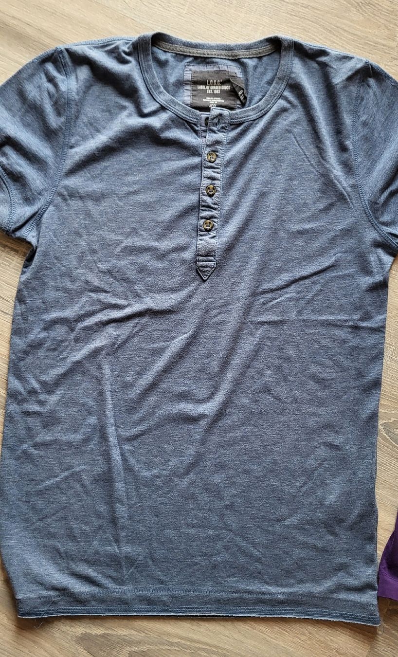 Camicie, T-shirt & Polo: T-shirt 170 – Usato da Plagne venduto da pnz75 3