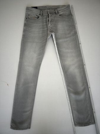 Diesel Jeans, W32 L32, grau, sehr guter Zustand