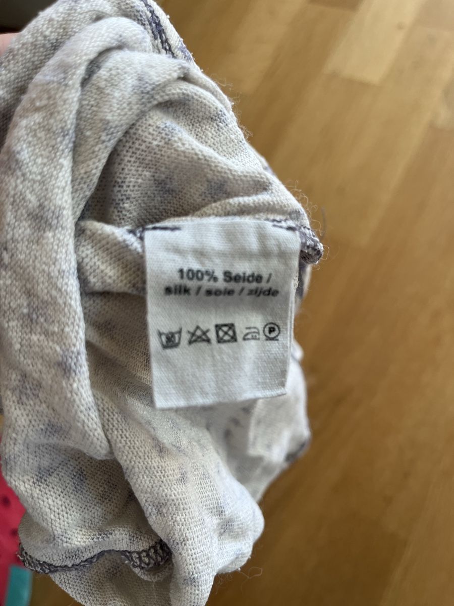 Biancheria intima: Alkena Body Seide Sternmuster hellblau Grösse 80 – Usato da Zürich venduto da Kalleskaviar 2
