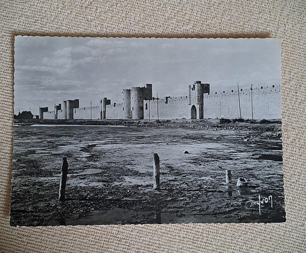 Cartoline postali: Postkarte Aigues Mortes 1958 – Usato da Zürich venduto da leachim321