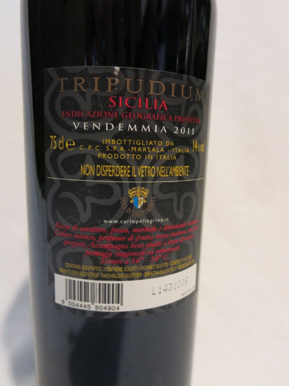 Vins: Fund Rot Wein 2011 – D'occasion à Buchs ZH par Ste1727 2