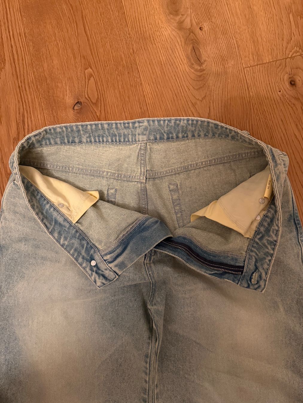 Jeans: 99bases denim washed blue, size L – Usato da Kastanienbaum venduto da bot_bg6h 1
