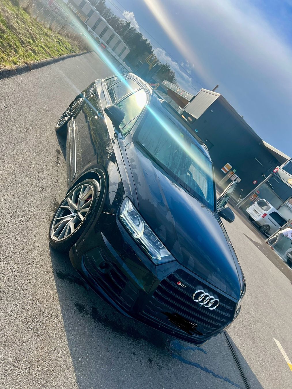 Audi Automobili: Audi SQ7 noir, parfait état – Usato da Romont FR venduto da Djeb7 2