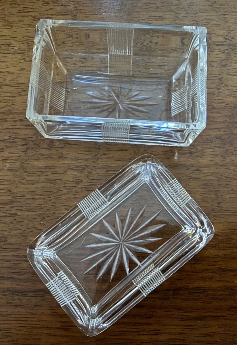 Sonstige Dekorationen & Accessoires: Glasdose mit Deckel, Sternenschliff, 8x5,5cm – Gebraucht aus Erstfeld von Uhu1980 2