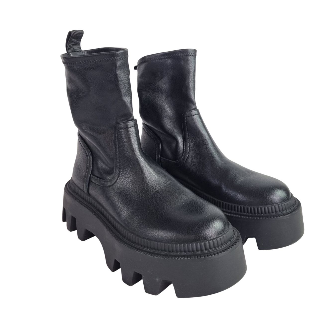Buffalo Chaussures femmes: BUFFALO Flora Sockboots | Gr. 38 – D'occasion à Wangen b. Olten par Restwert_Wangen