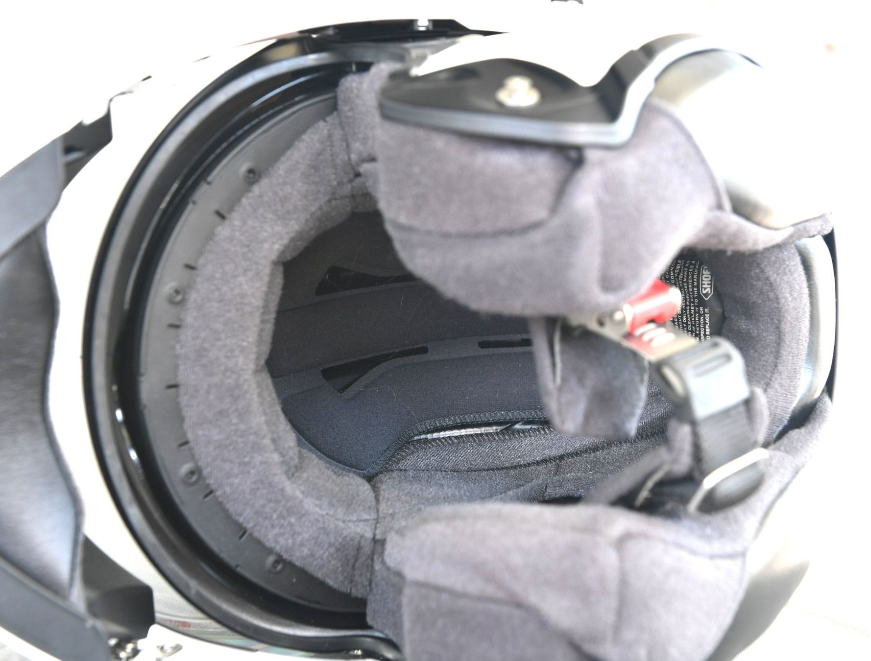 Shoei Helme & Visiere: Casque moto modulable Shoei – Gebraucht aus Estavayer-le-lac von kwenda 2
