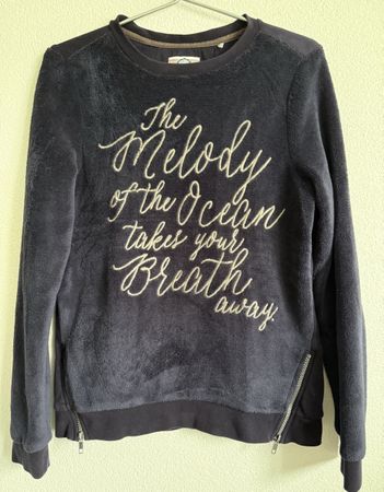 Kuscheliger SOCXX Pullover, Gr. S, "Melody of the Ocean"
