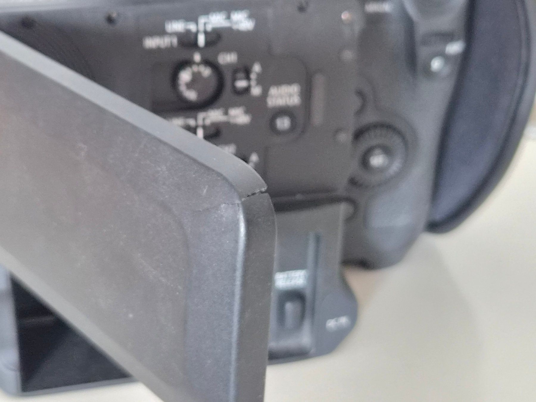 Canon Camcorder: Canon EOS C70 Body Cinema Kamera – Gebraucht aus Wallisellen von Blackstone0820 9