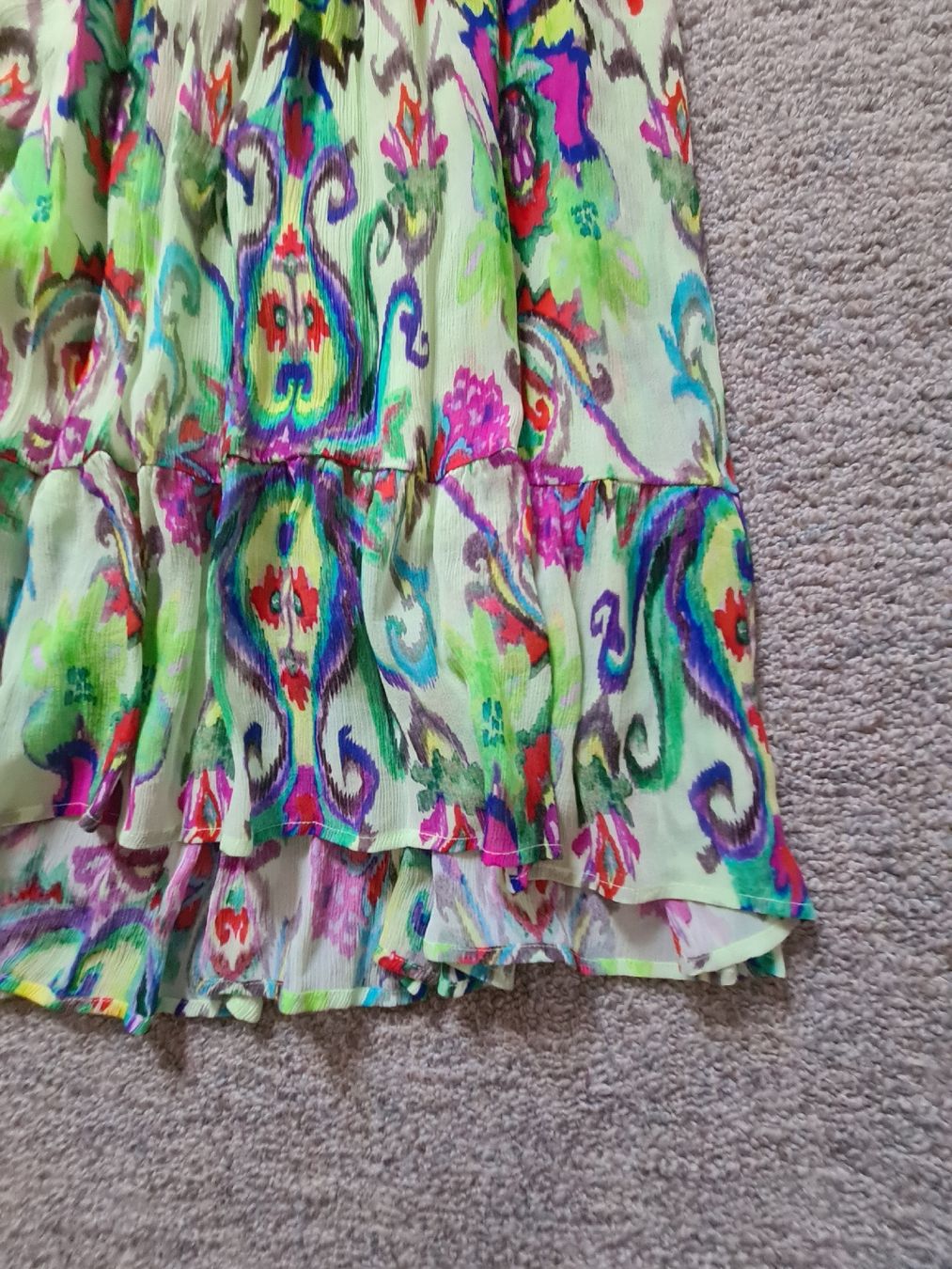 Grace Robes: GRACE KLEID BUNT GR.S – D'occasion à Adlikon par jahr01 9