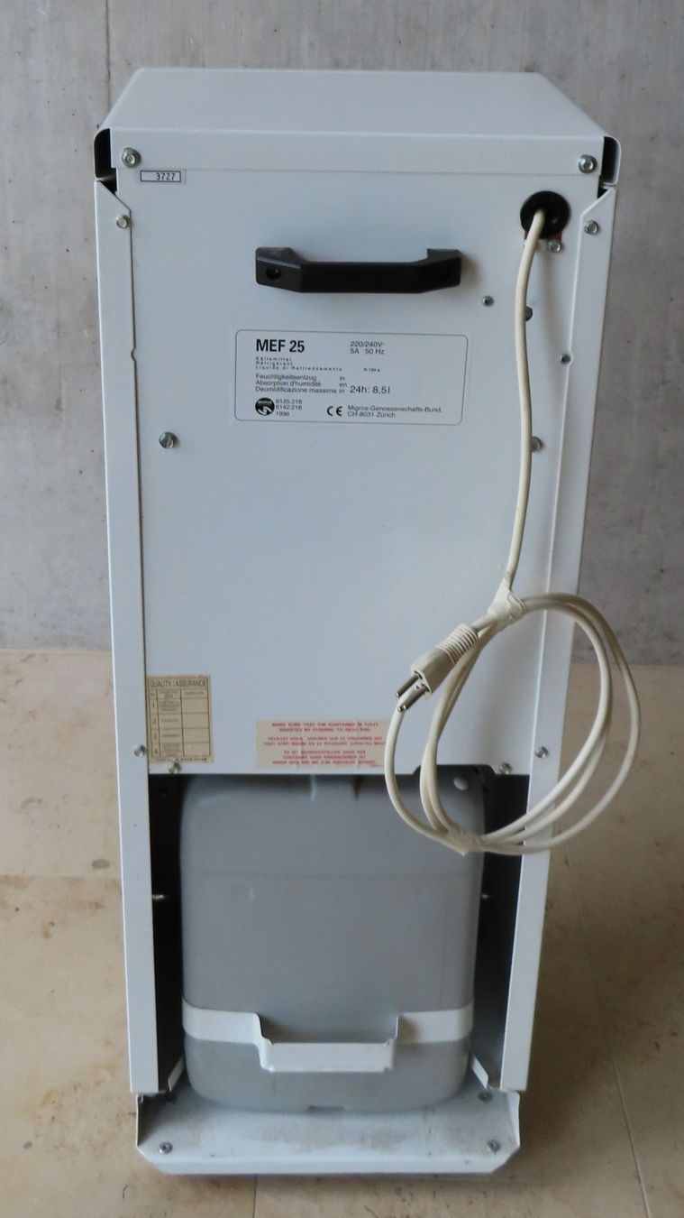 Deumidificatori: MEF 25 Luftentfeuchter, 10L – Usato da Reinach BL venduto da WBZ-Flohmarkt 3