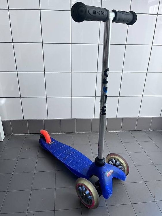 Micro Mini Trotti Blau – Perfekt für den Sommer! ab 2J (Gebraucht) in ...